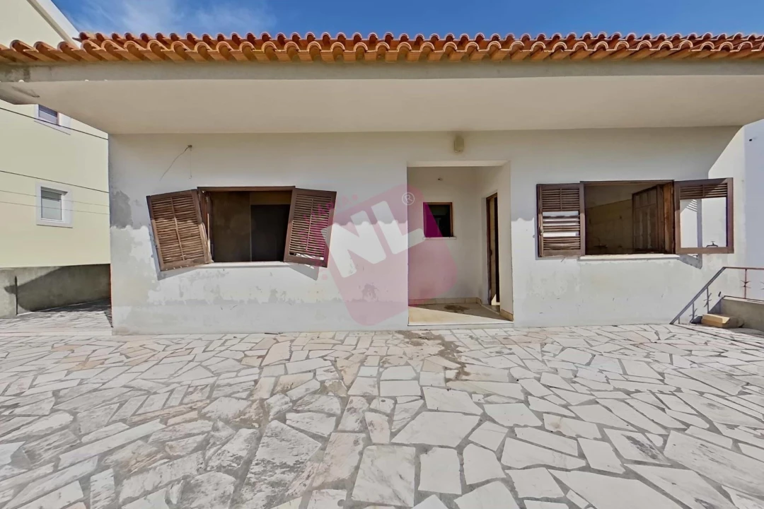 Moradia T2 para Venda em Charneca de Caparica e Sobreda Foto 11