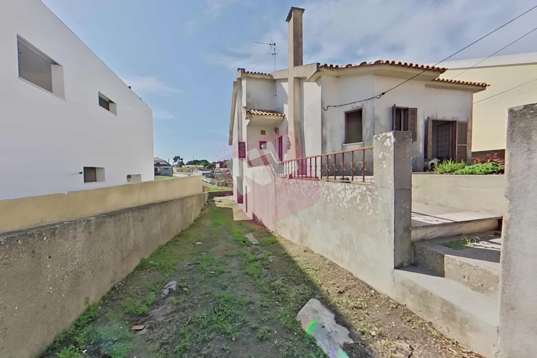 Moradia T2 para Venda em Charneca de Caparica e Sobreda Foto 8