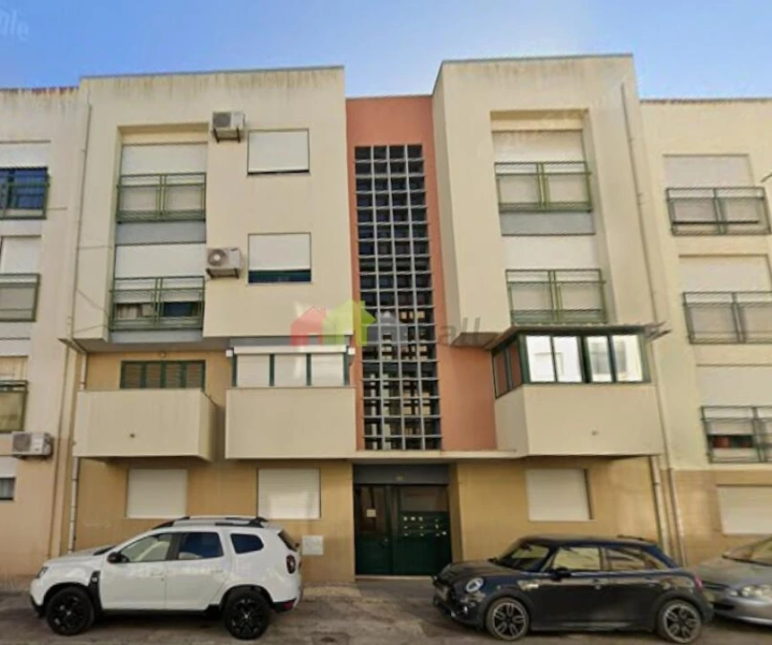 Apartamento T2 para Venda em Baixa da Banheira e Vale da Amoreira Foto 1