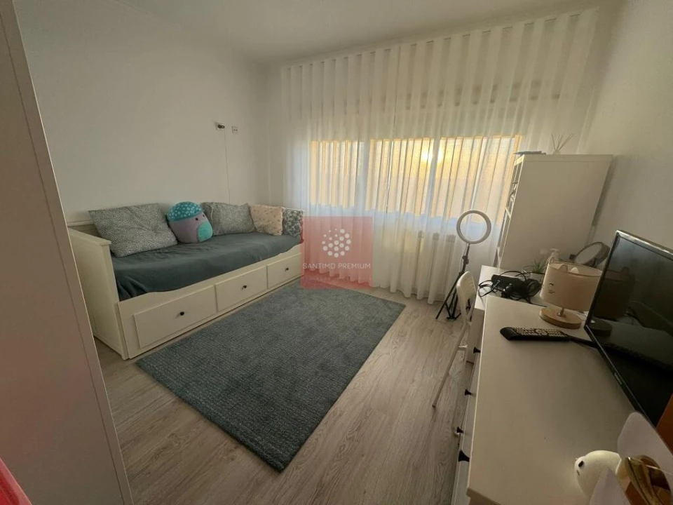 Apartamento T2 para Venda em Mina de Água Foto 5