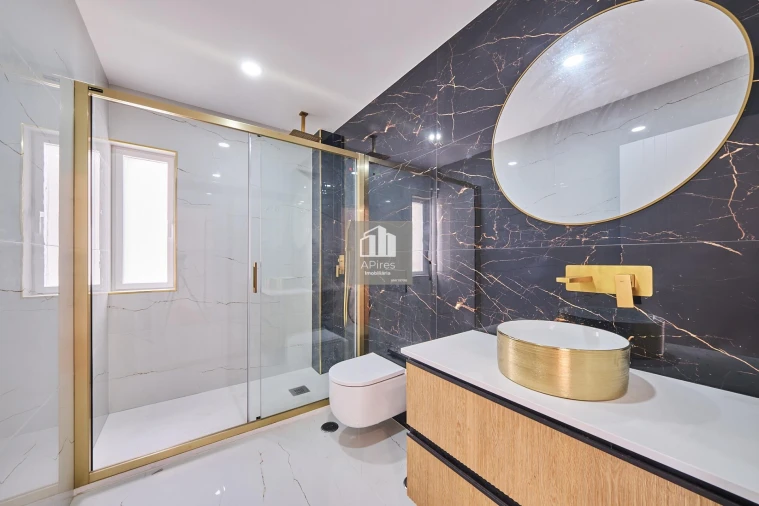 Apartamento T2 para Venda em Costa da Caparica Foto 19