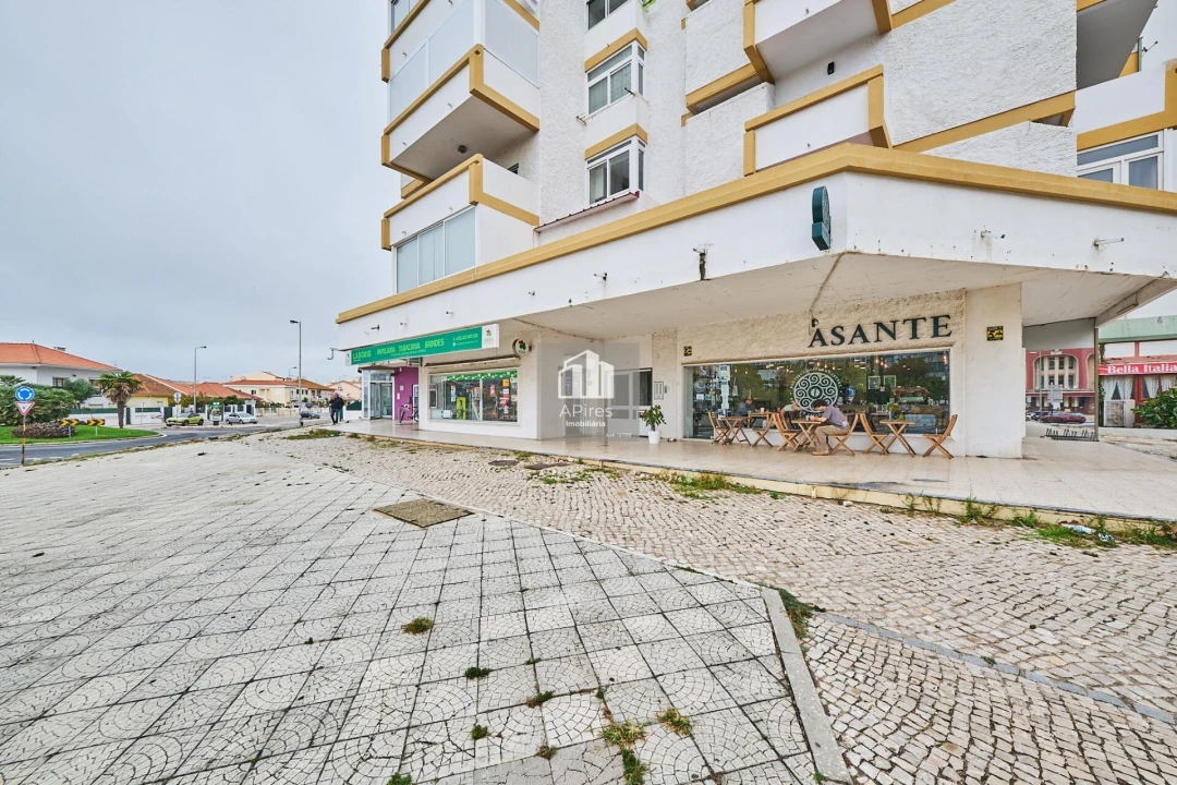 Apartamento T2 para Venda em Costa da Caparica Foto 22