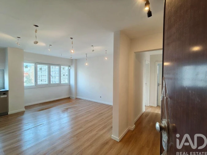 Apartamento T2 para Venda em Alto do Seixalinho, Santo André e Verderena Foto 2