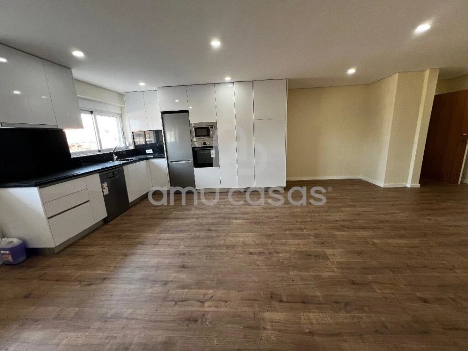 Apartamento T2 para Venda em Murtosa Foto 1