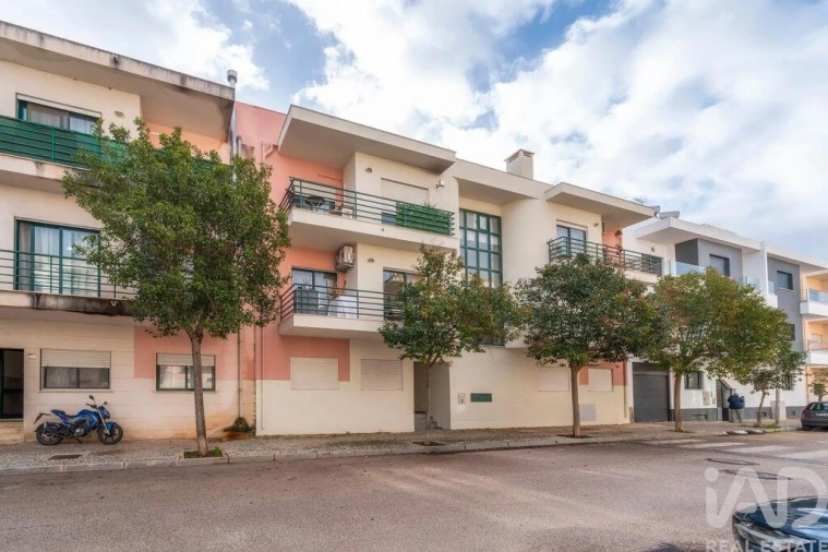 Apartamento T2 para Venda em Montenegro Foto 31