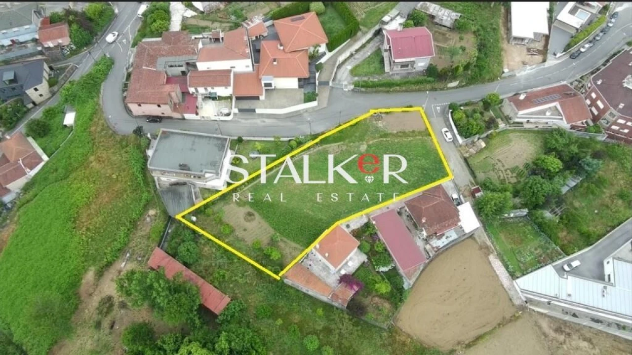 Terreno para Venda em Fiães Foto 4