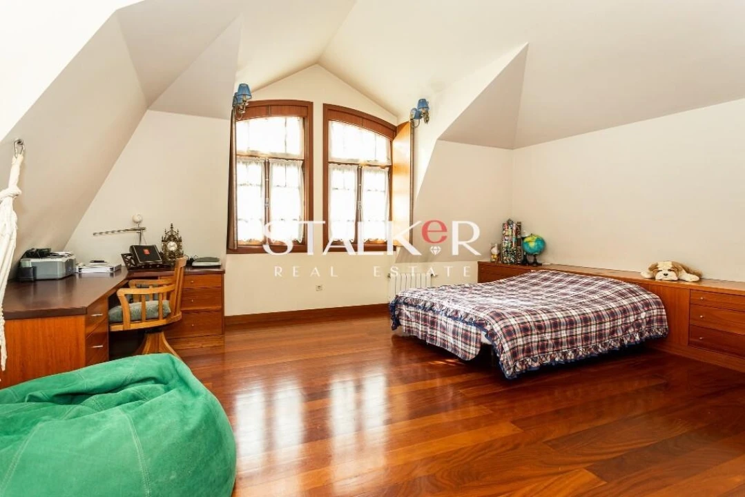 Moradia T4 para Venda em Espinho Foto 27