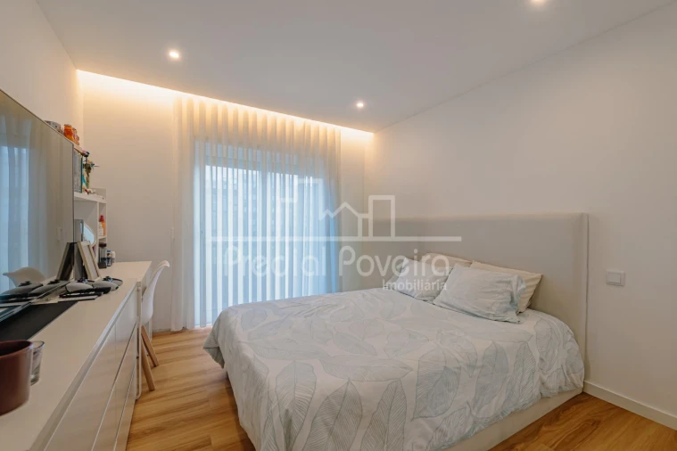 Apartamento T4 para Venda em Póvoa de Varzim, Beiriz e Argivai Foto 11