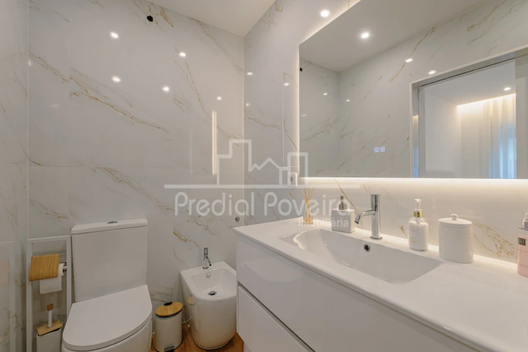 Apartamento T4 para Venda em Póvoa de Varzim, Beiriz e Argivai Foto 14