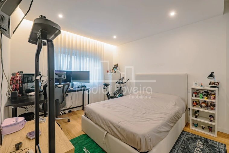 Apartamento T4 para Venda em Póvoa de Varzim, Beiriz e Argivai Foto 16