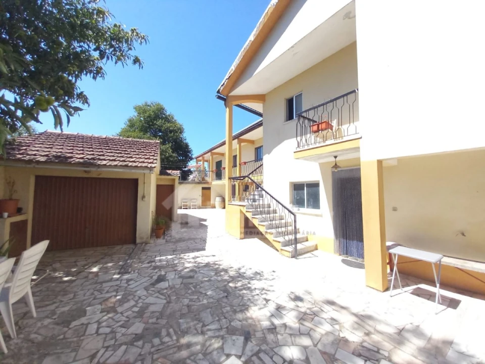 Moradia T4 para Venda em Figueiró dos Vinhos e Bairradas Foto 1