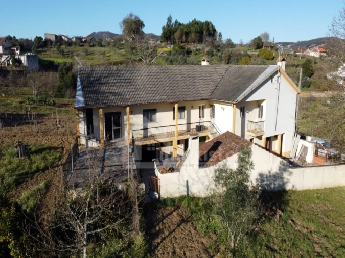 Moradia T4 para Venda em Figueiró dos Vinhos e Bairradas Foto 21