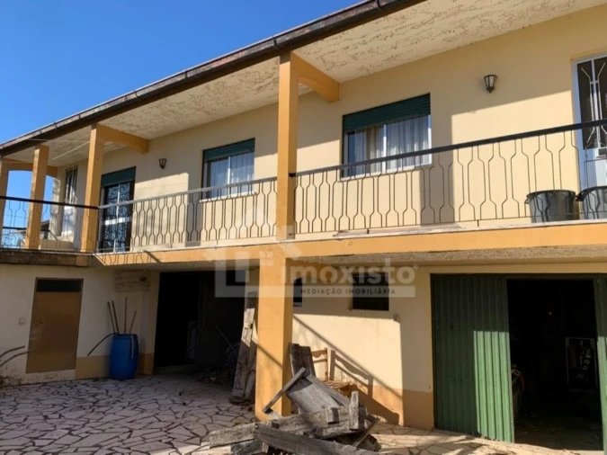 Moradia T4 para Venda em Figueiró dos Vinhos e Bairradas Foto 3