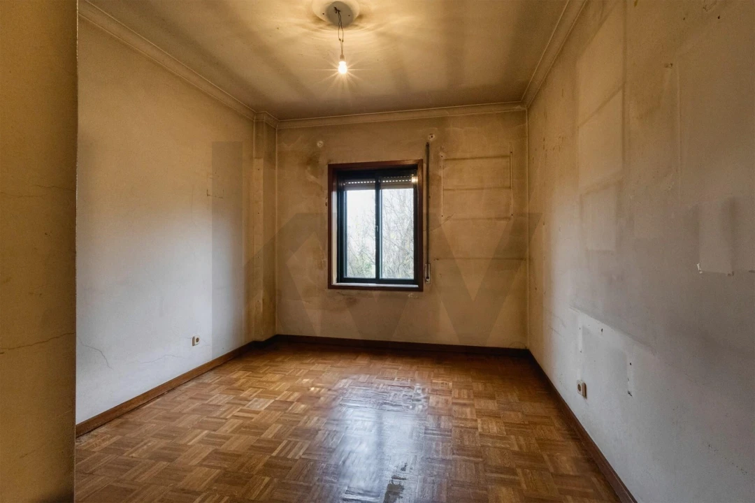 Apartamento T5 para Venda em Paranhos Foto 22