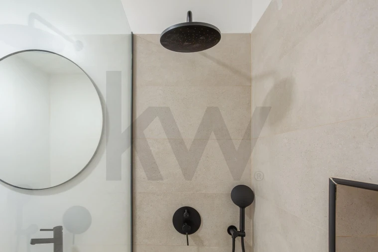 Apartamento T4 para Arrendamento em Algés, Linda-A-Velha e Cruz Quebrada-Dafundo Foto 30