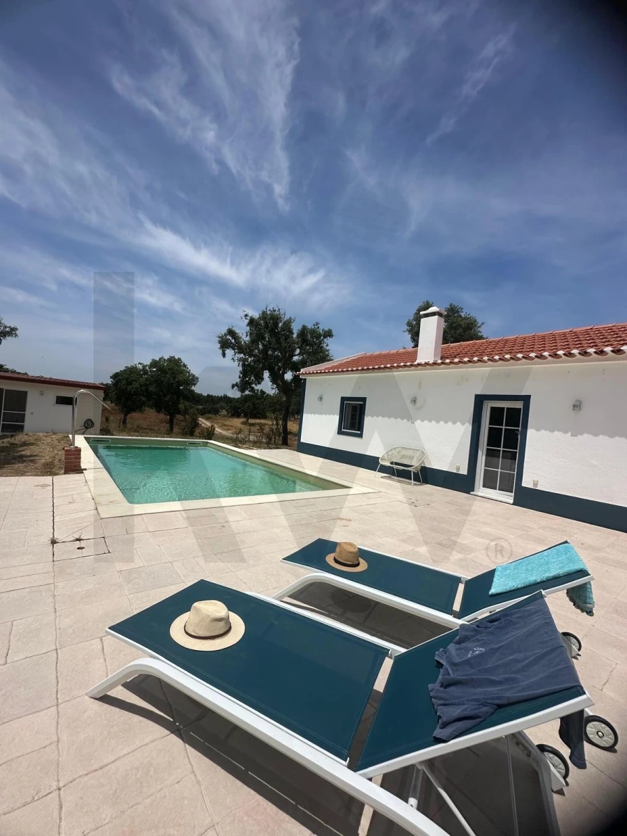 Quinta T2 para Venda em Raposa Foto 8