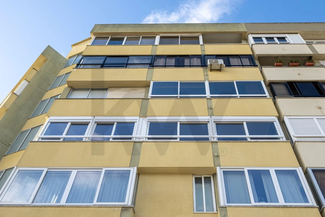 Apartamento T2 para Venda em Oeiras e São Julião da Barra, Paço de Arcos e Caxias Foto 35