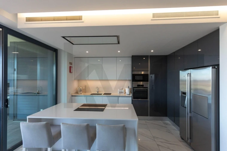 Apartamento T2 para Venda em Portimão Foto 8