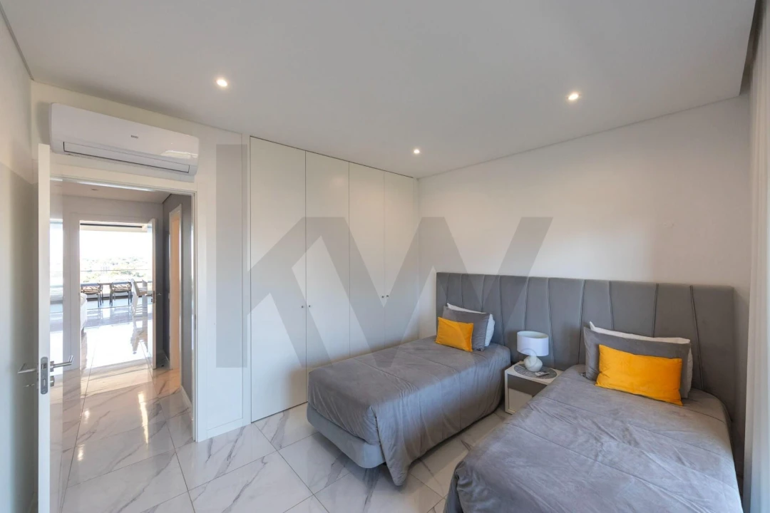 Apartamento T2 para Venda em Portimão Foto 16