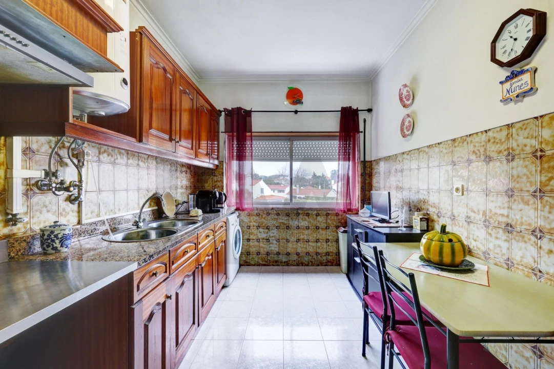 Apartamento T3 para Venda em Agualva e Mira-Sintra Foto 17