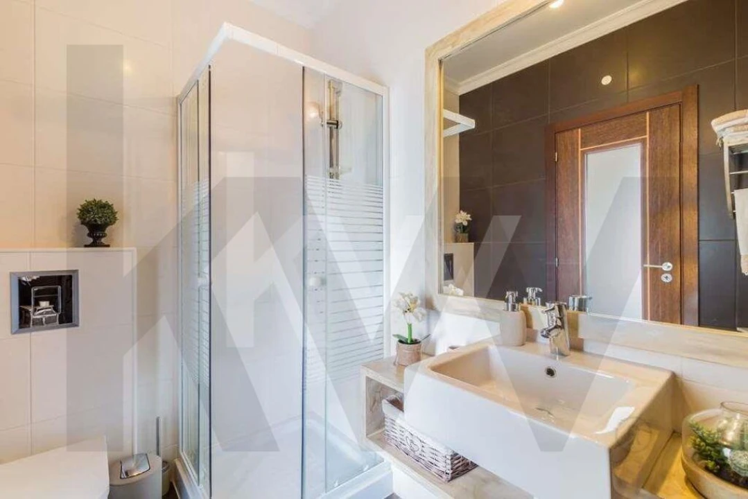 Apartamento T2 para Venda em Portimão Foto 15