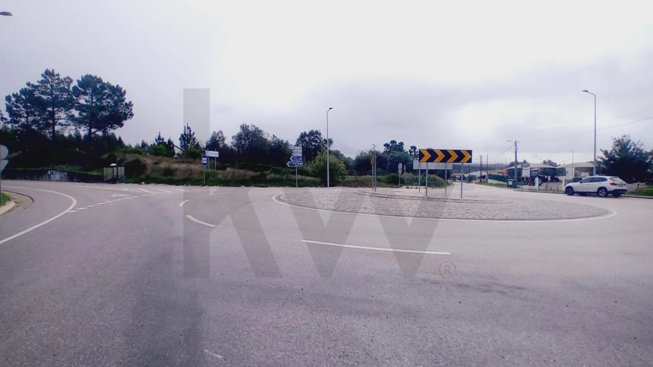 Terreno para Venda em Soure Foto 9