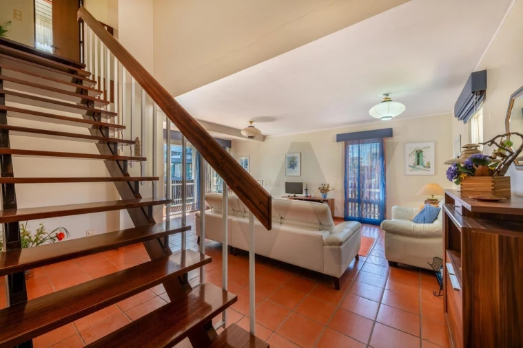 Apartamento T2 para Venda em Quarteira Foto 13