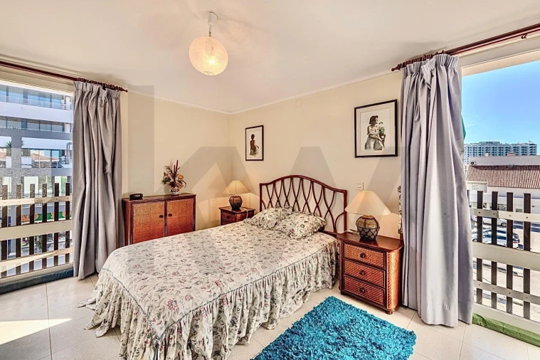 Apartamento T2 para Venda em Quarteira Foto 19