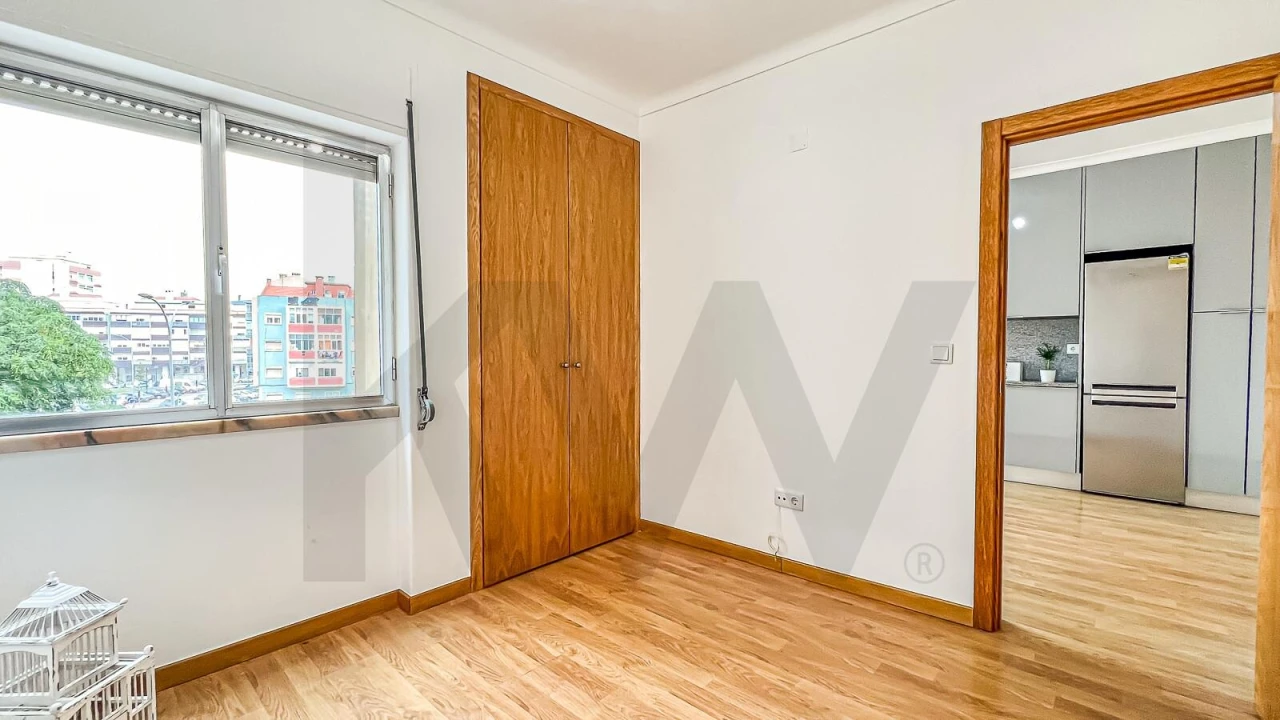Apartamento T1 para Arrendamento em Venteira Foto 19
