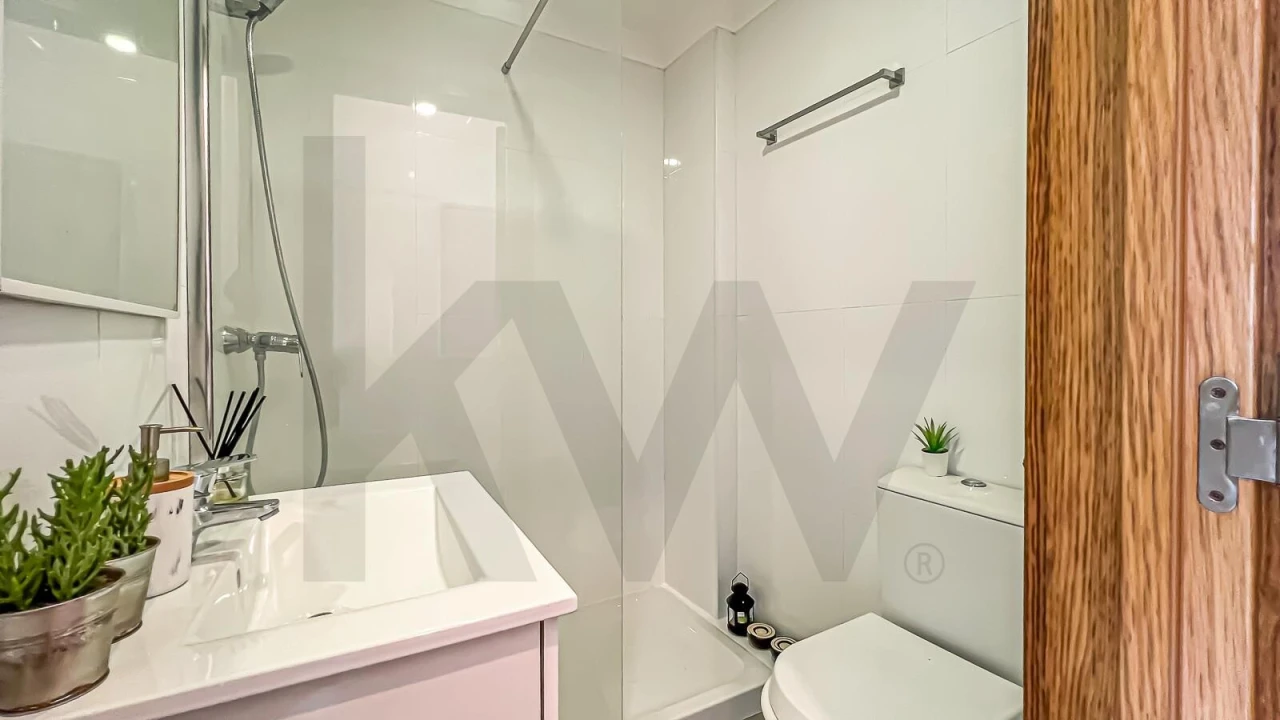 Apartamento T1 para Arrendamento em Venteira Foto 13