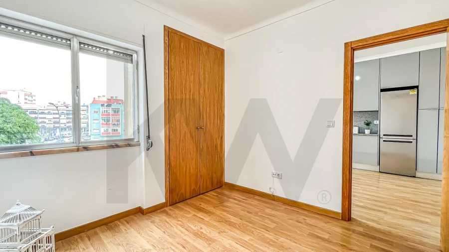 Apartamento T1 para Arrendamento em Venteira Foto 19