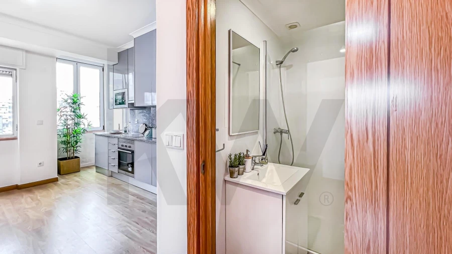 Apartamento T1 para Arrendamento em Venteira Foto 10