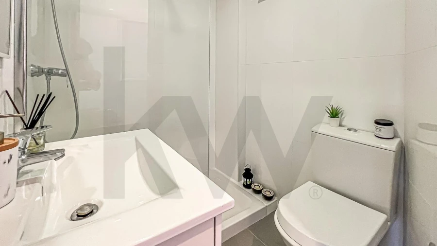 Apartamento T1 para Arrendamento em Venteira Foto 15