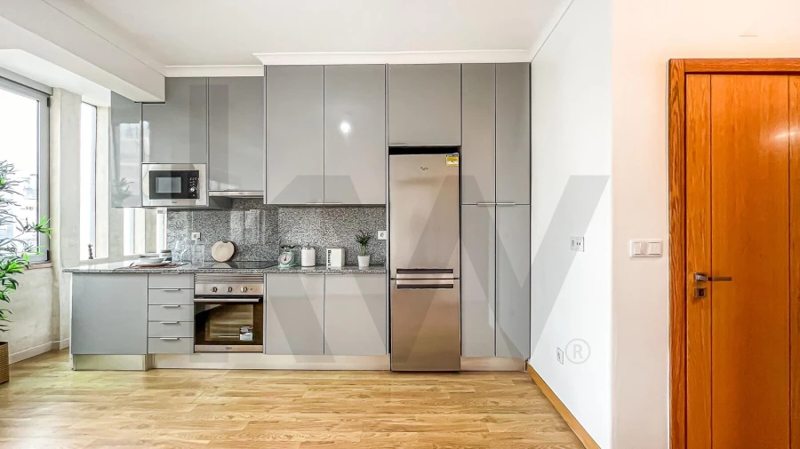 Apartamento T1 para Arrendamento em Venteira Foto 2