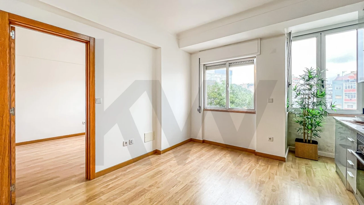 Apartamento T1 para Arrendamento em Venteira Foto 17
