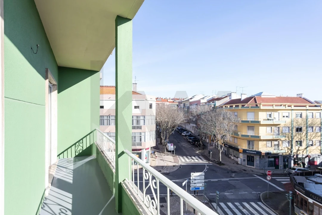 Apartamento T2 para Venda em Falagueira-Venda Nova Foto 13