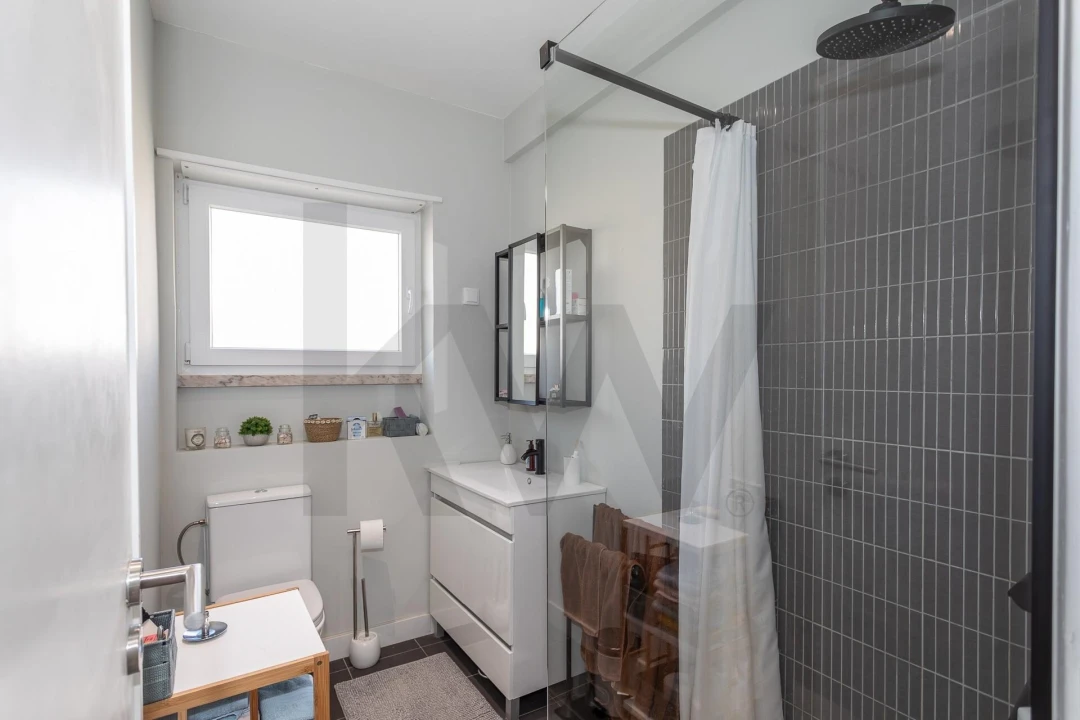 Apartamento T2 para Venda em Falagueira-Venda Nova Foto 14