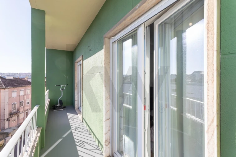 Apartamento T2 para Venda em Falagueira-Venda Nova Foto 18