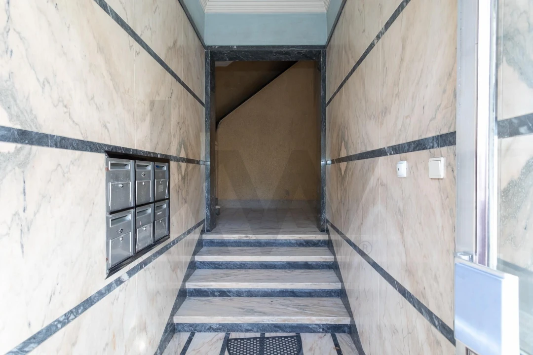 Apartamento T2 para Venda em Falagueira-Venda Nova Foto 19