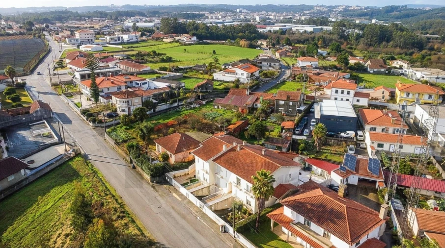 Moradia T3 para Venda em Santa Maria da Feira, Travanca, Sanfins e Espargo Foto 39