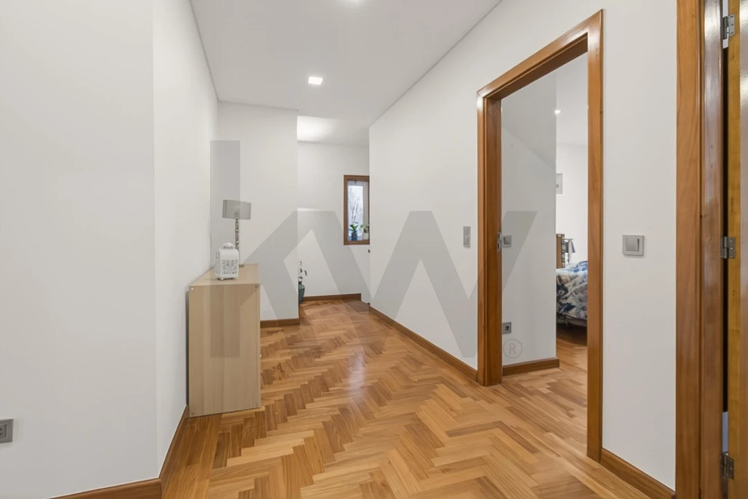 Moradia T3 para Venda em Santa Maria da Feira, Travanca, Sanfins e Espargo Foto 18