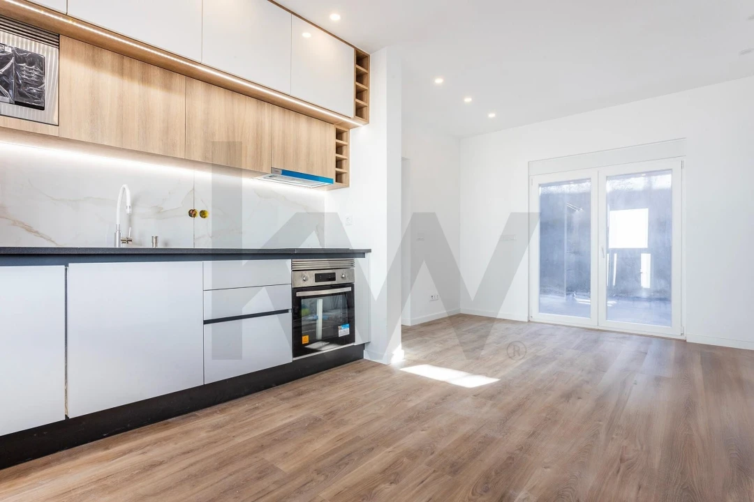 Moradia T2 para Venda em Montijo e Afonsoeiro Foto 3