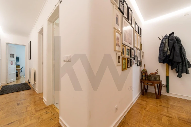 Apartamento T2 para Venda em Alcantara Foto 4