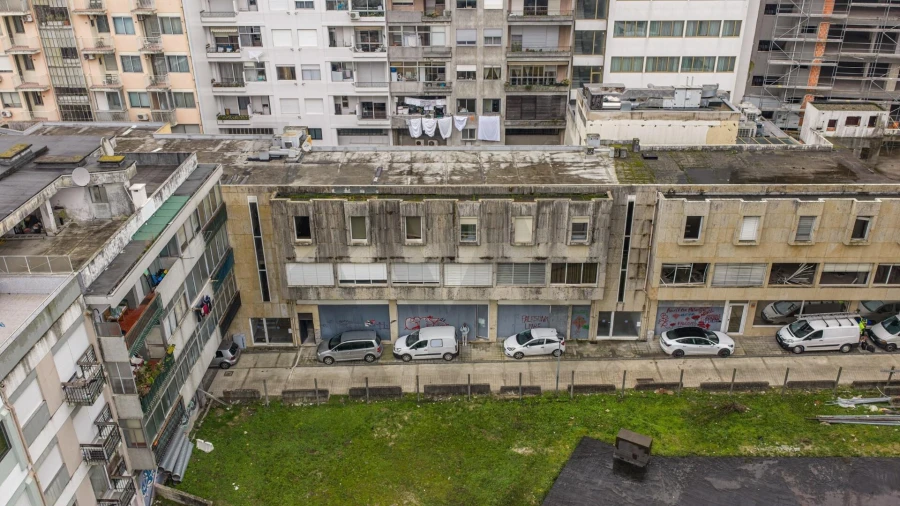 Apartamento T5 para Venda em Lordelo do Ouro e Massarelos Foto 20