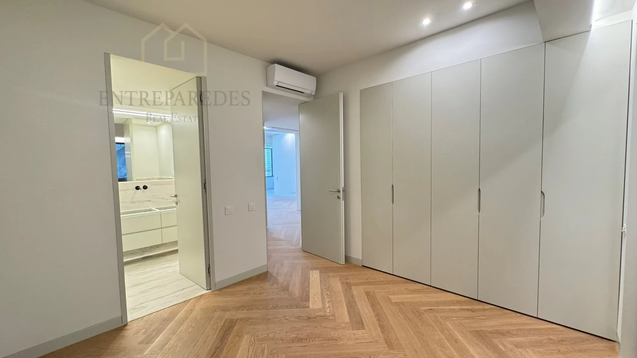 Apartamento T2 para Venda em Cedofeita, Santo Ildefonso, Sé, Miragaia, São Nicolau e Vitória Foto 31