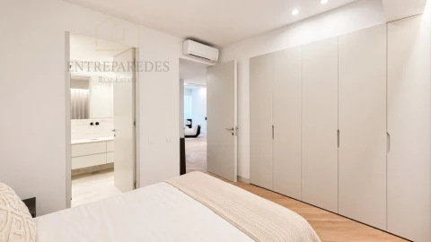 Apartamento T3 para Venda em Cedofeita, Santo Ildefonso, Sé, Miragaia, São Nicolau e Vitória