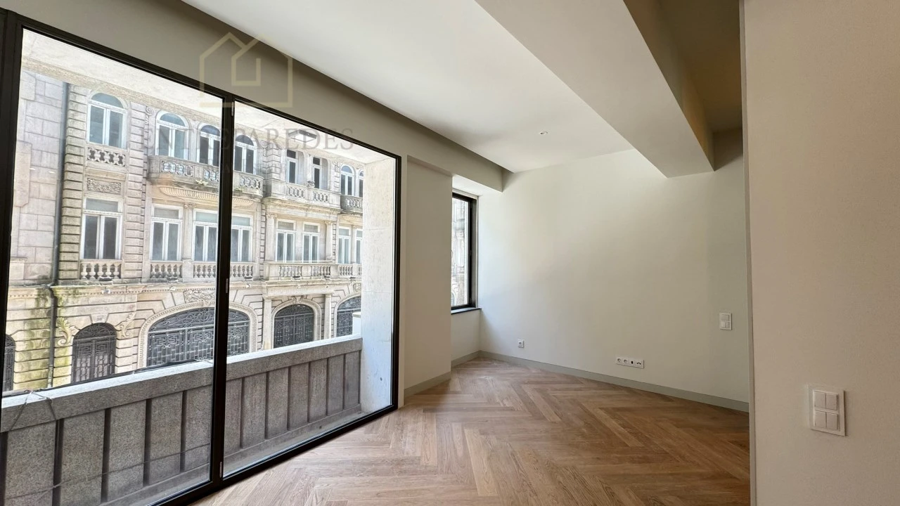 Apartamento T2 para Venda em Cedofeita, Santo Ildefonso, Sé, Miragaia, São Nicolau e Vitória Foto 39