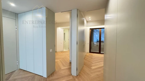 Apartamento T2 para Venda em Cedofeita, Santo Ildefonso, Sé, Miragaia, São Nicolau e Vitória