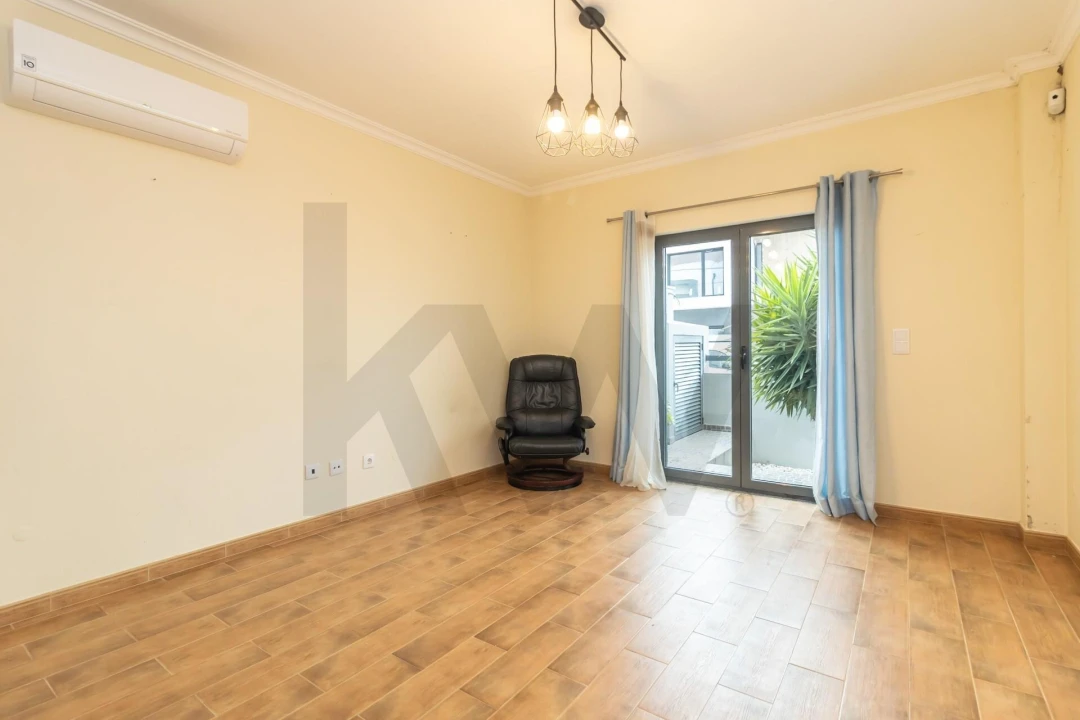 Moradia T2 para Venda em Quinta do Conde Foto 13