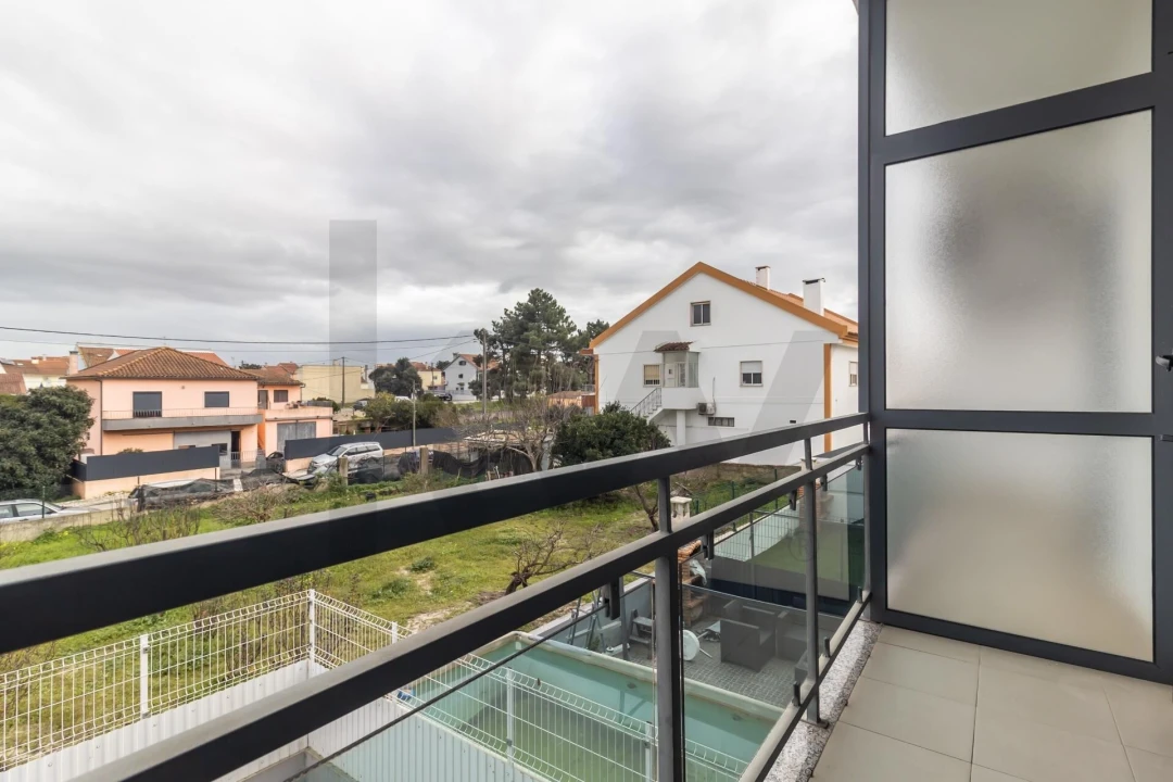 Moradia T2 para Venda em Quinta do Conde Foto 28
